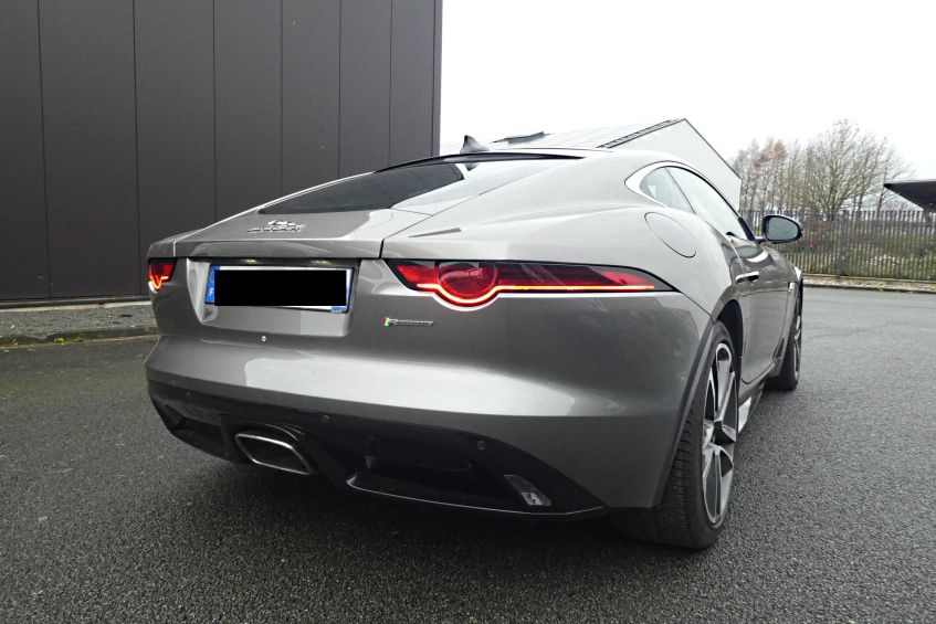 JAGUAR F TYPE  JAGUAR F-TYPE (2) COUPE 2.0300 AUTO R-DYNAMIC