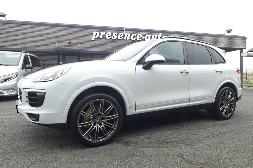 PORSCHE CAYENNE II 3.0 v6 262 PLATINIUM EDITION BVA