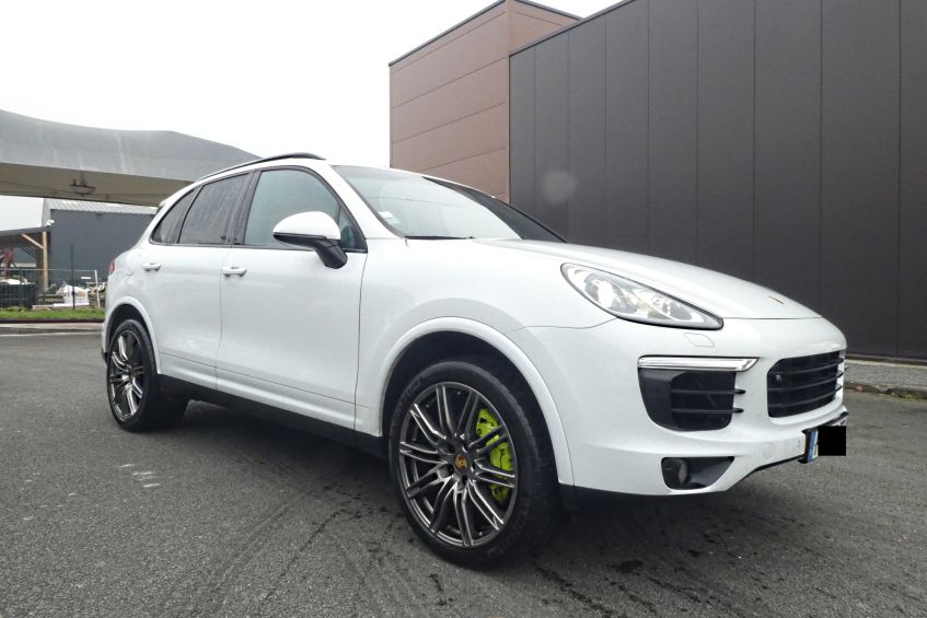 PORSCHE CAYENNE II 3.0 v6 262 PLATINIUM EDITION BVA